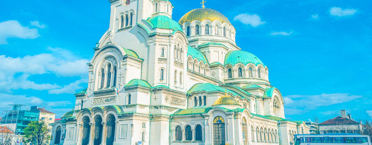 Alquiler de coches baratos Sofia Hilton cerca de mi