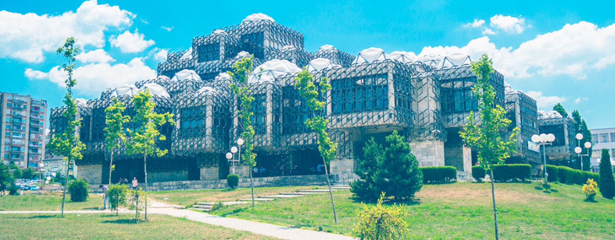 Alquiler de coches baratos Pristina Aeropuerto cerca de mi